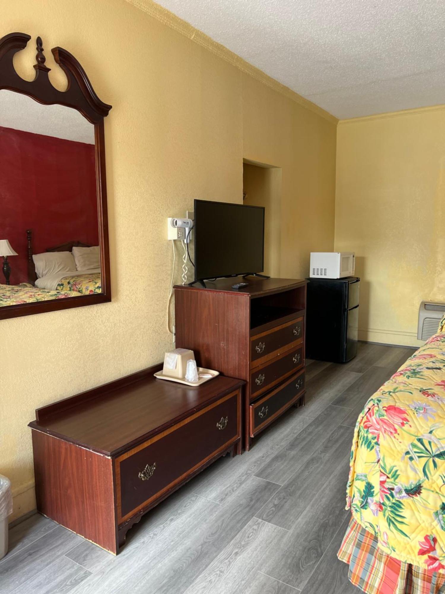 Ross Motel Уильямстон Экстерьер фото