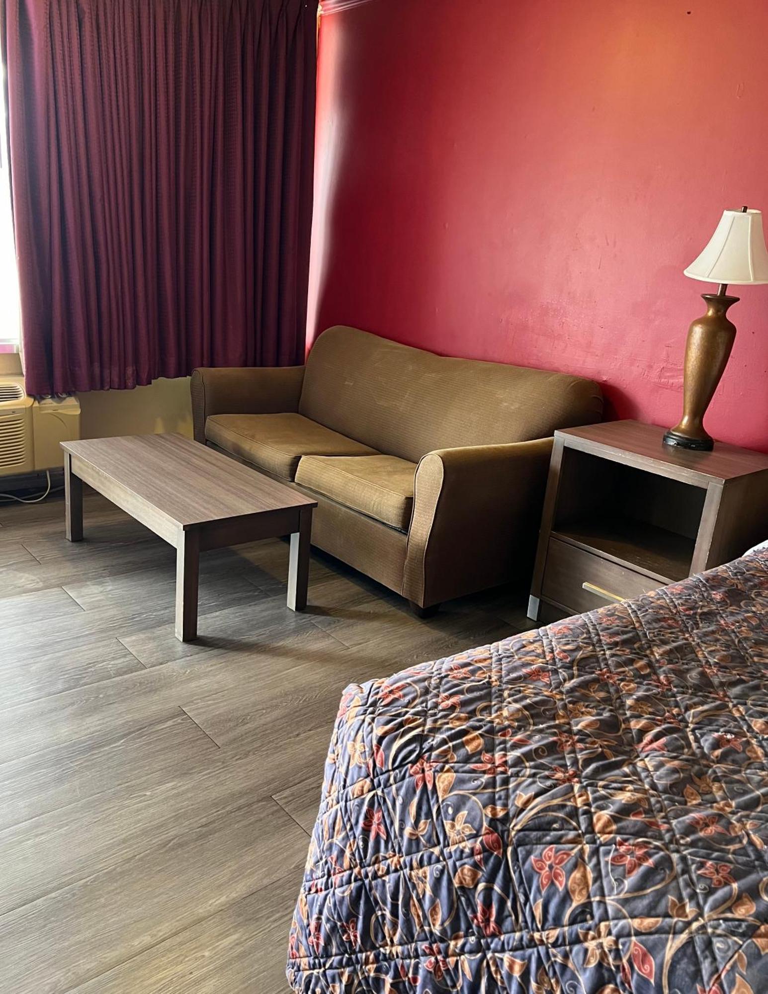 Ross Motel Уильямстон Экстерьер фото
